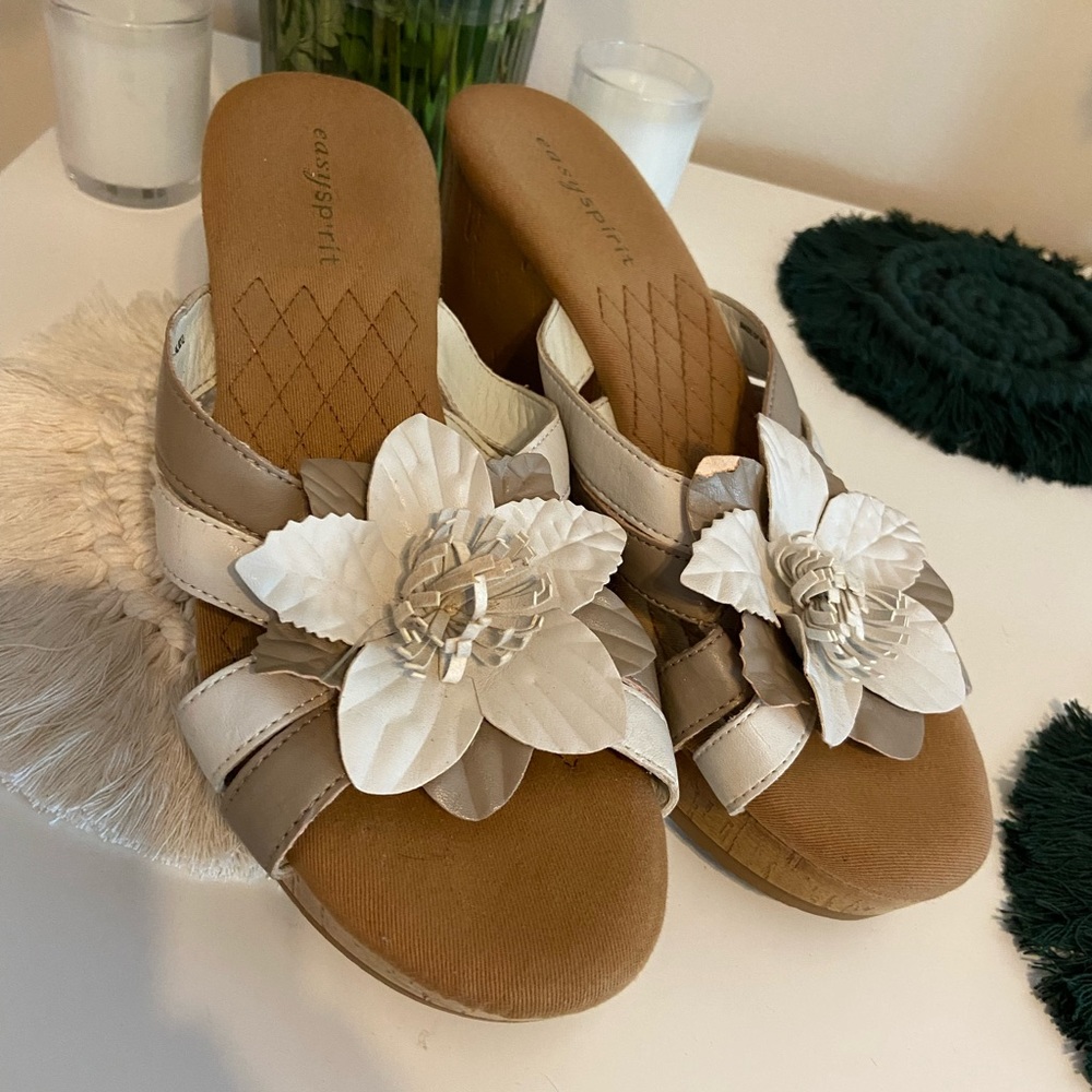 Easy Spirit sandals
